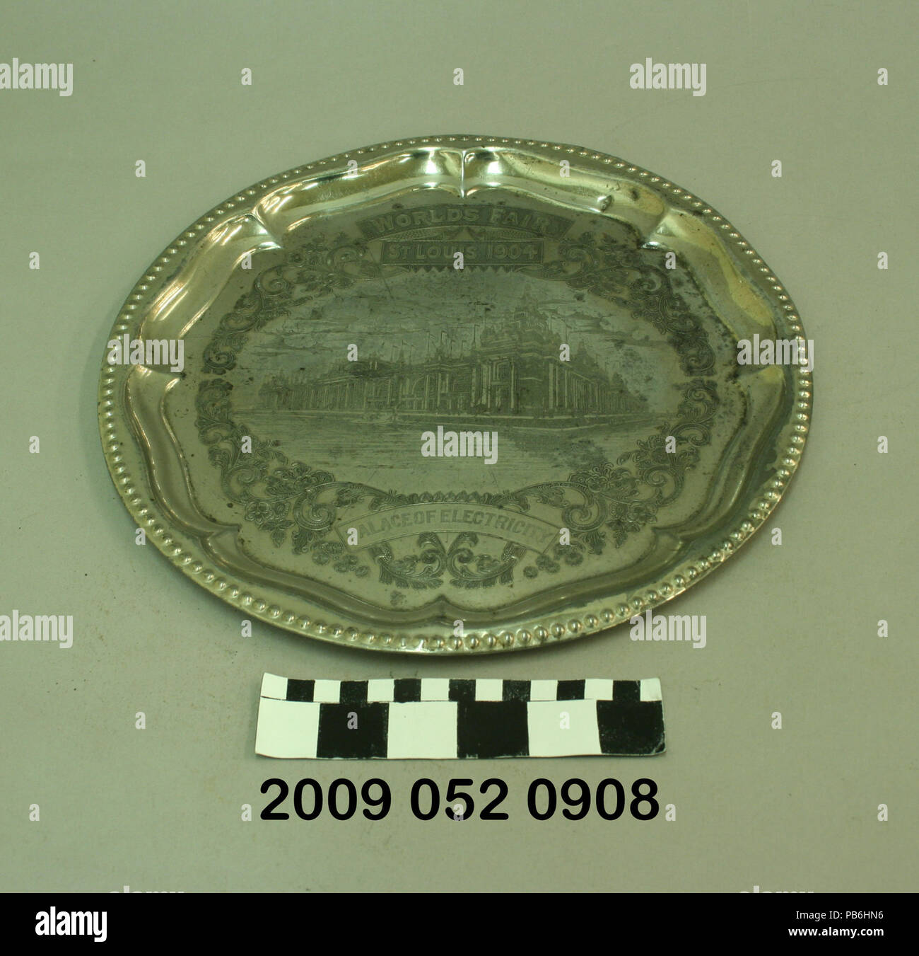 1273 Round Silverplate Tray With Relief Image of the Palace of Electricity Stock Photo