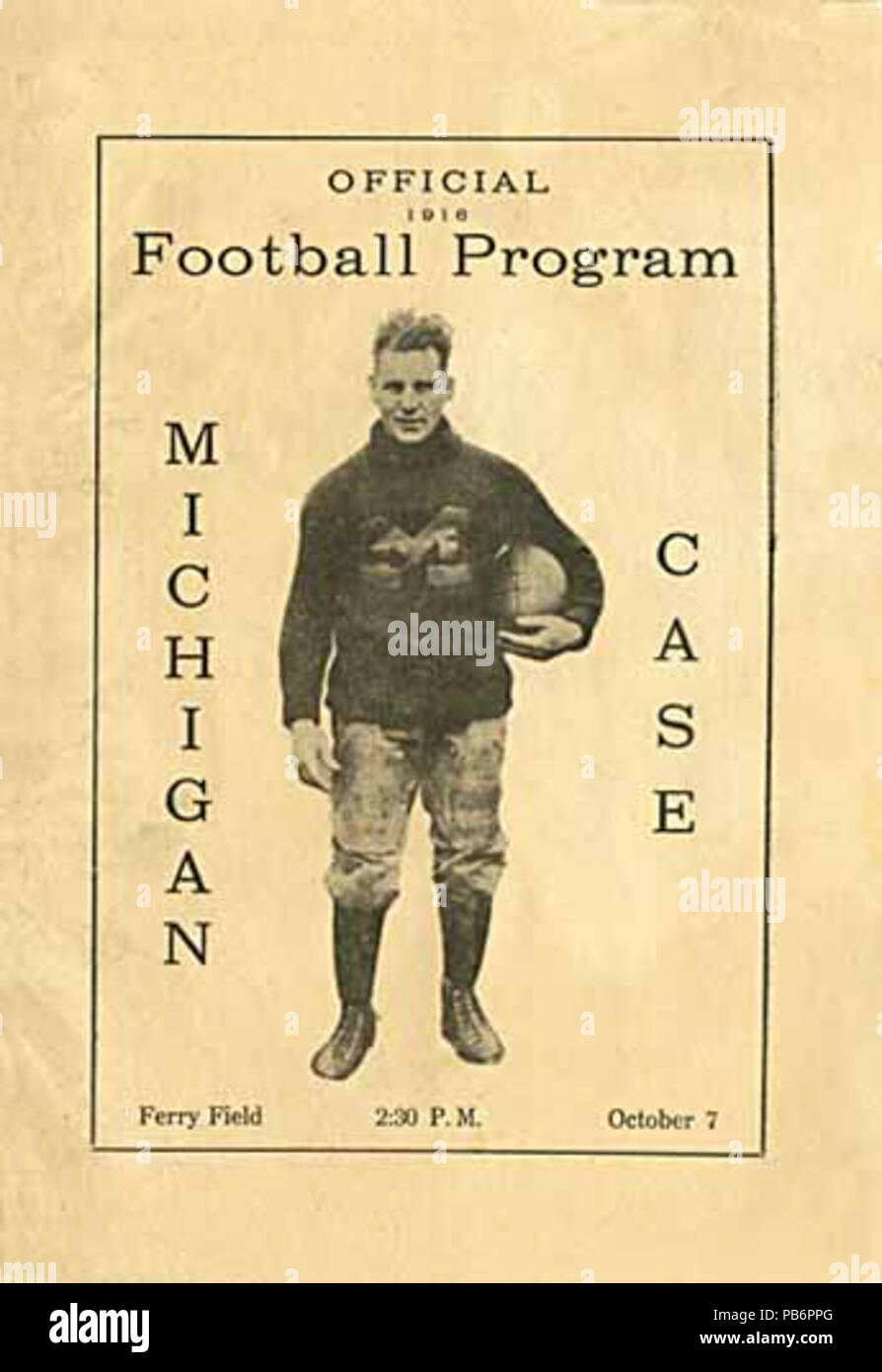 1042 Michigan Wolverines Case Western Reserve Spartans football 1916 John Maulbetsch Stock Photo