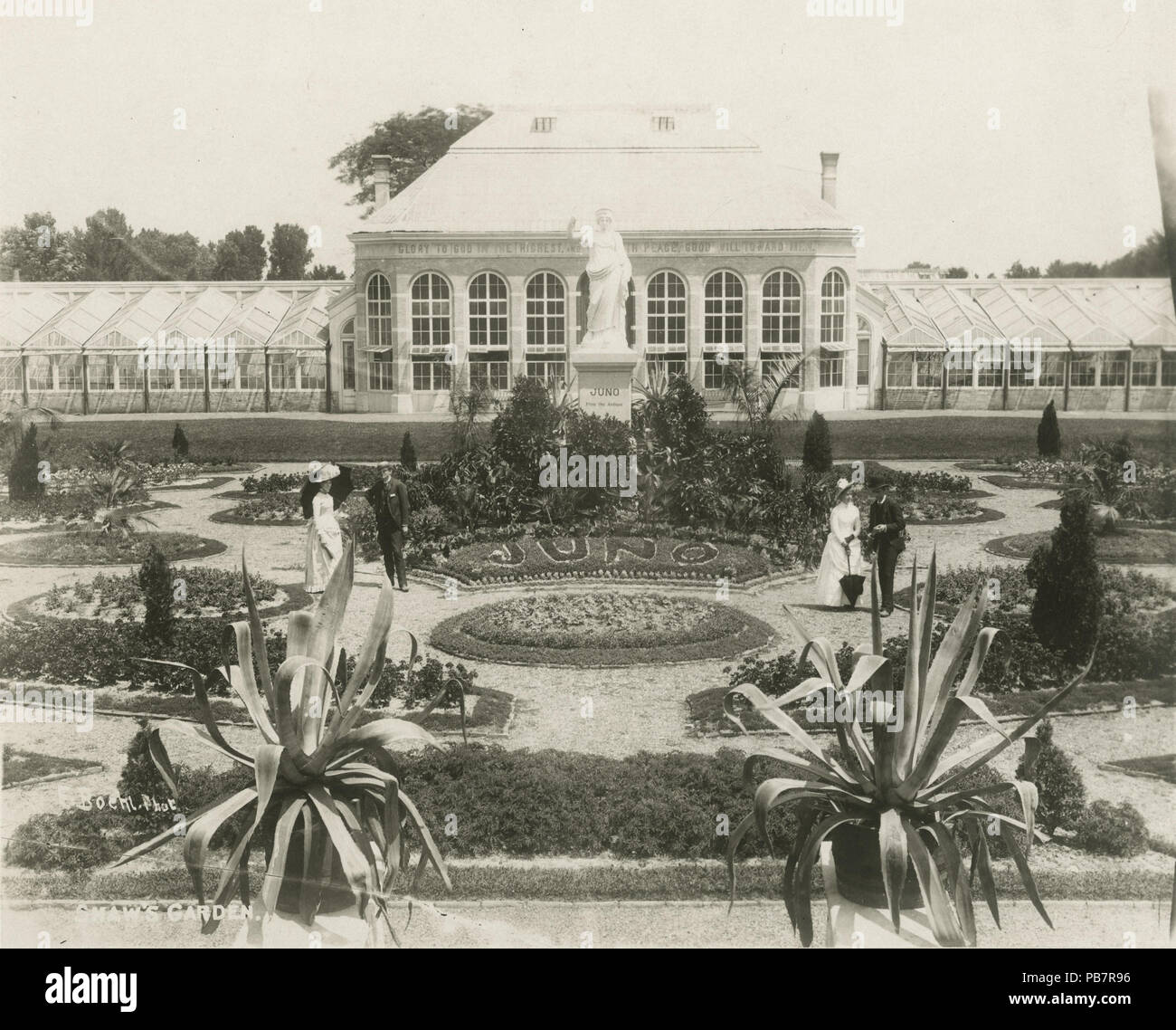 1312 Shaw's Garden Parterre and Palm House. (Missouri Botanical Garden) Stock Photo