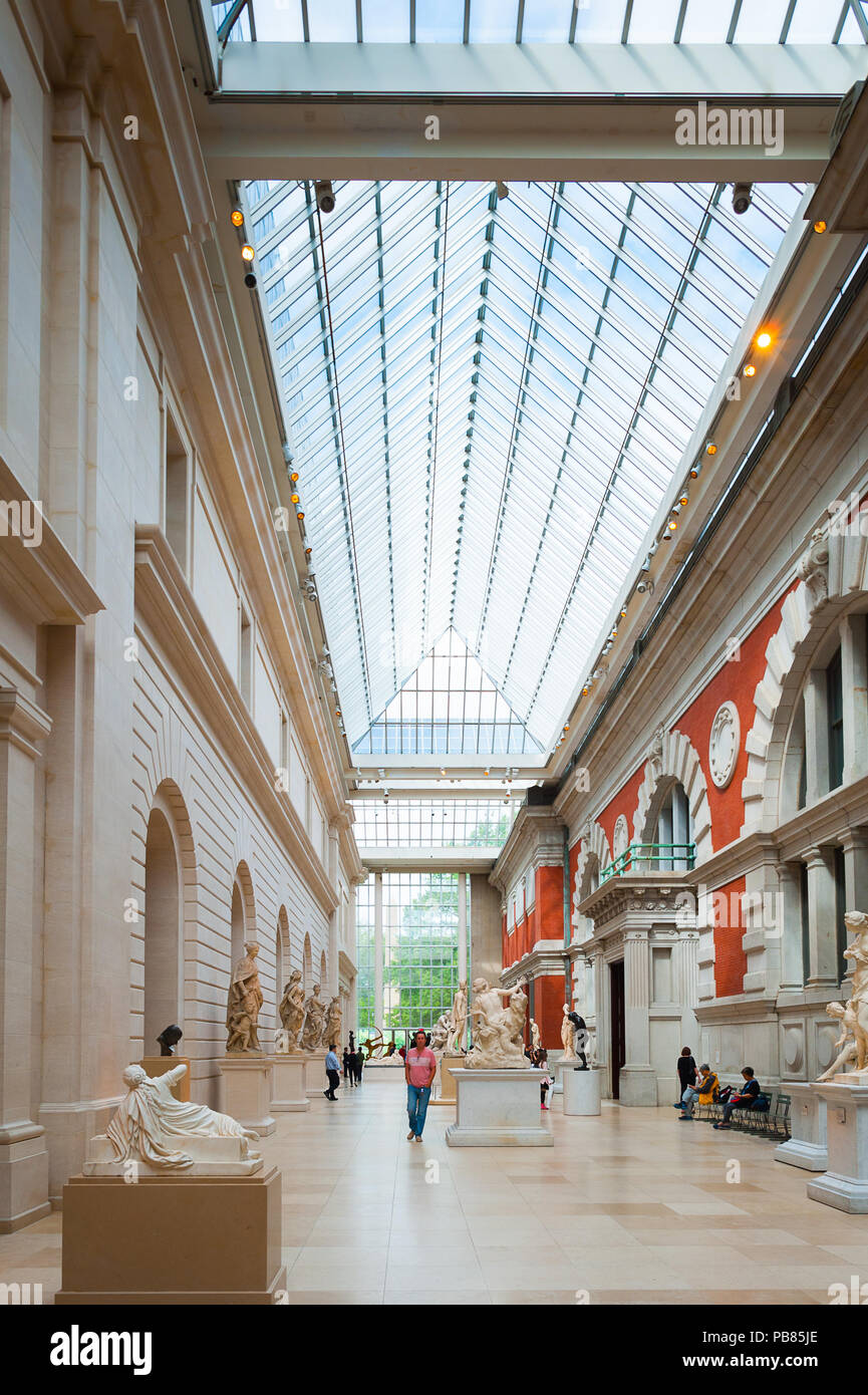 NEW YORK, USA SEP 25, 2015 Part of the Metropolitan Museum of Art