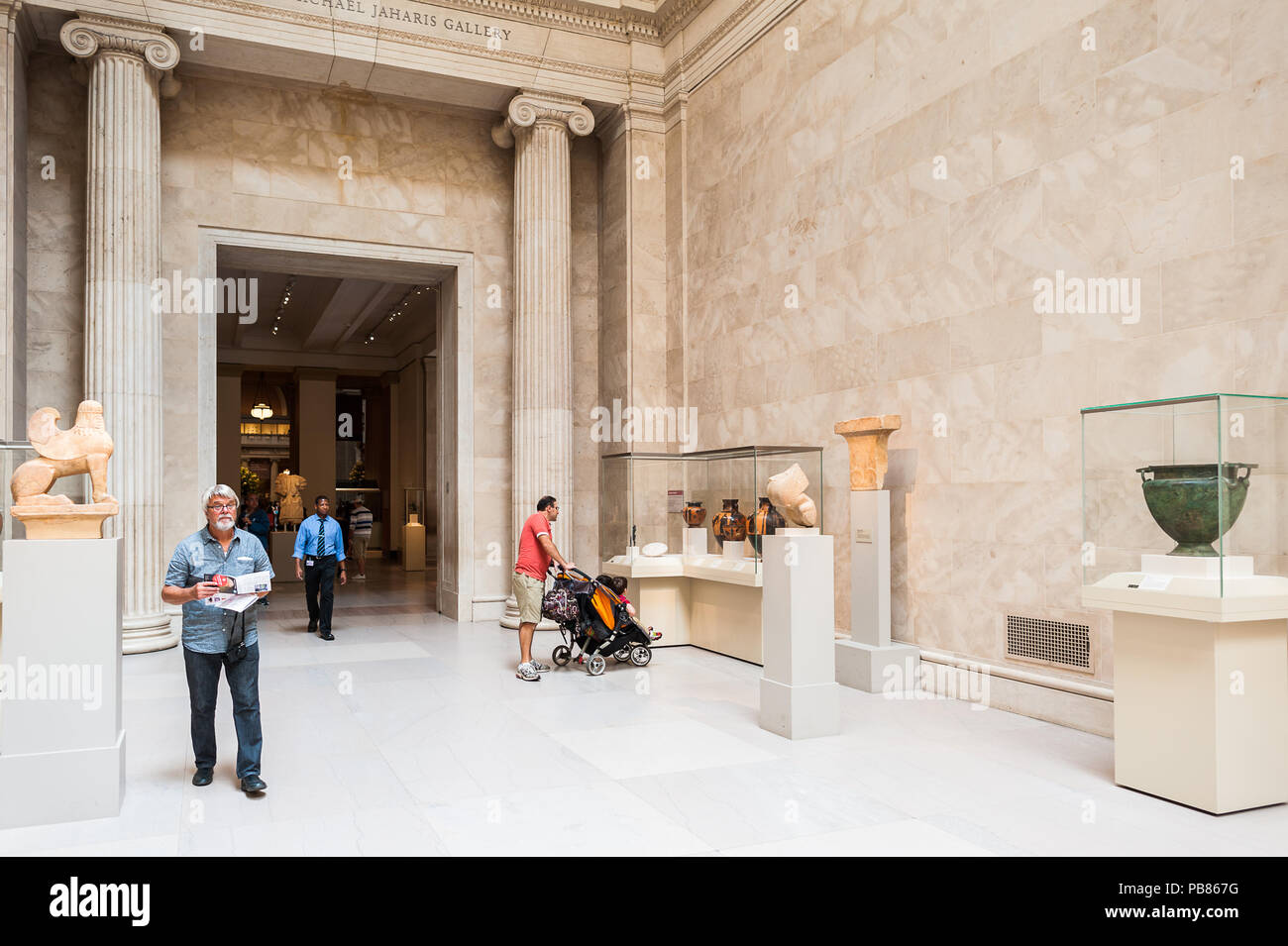 NEW YORK, USA SEP 25, 2015 Metropolitan Museum of Art (the Met), the