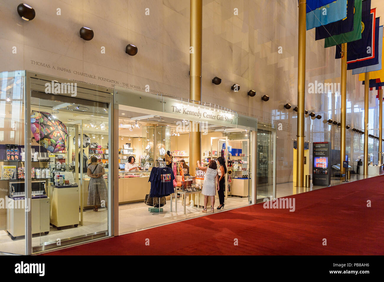 Washington, Usa - Sep 24, 2015: Interior Of The John F. Kennedy Center For  The Performing Arts. The Center Produces And Presents Theater, Dance, Balle  Stock Photo - Alamy