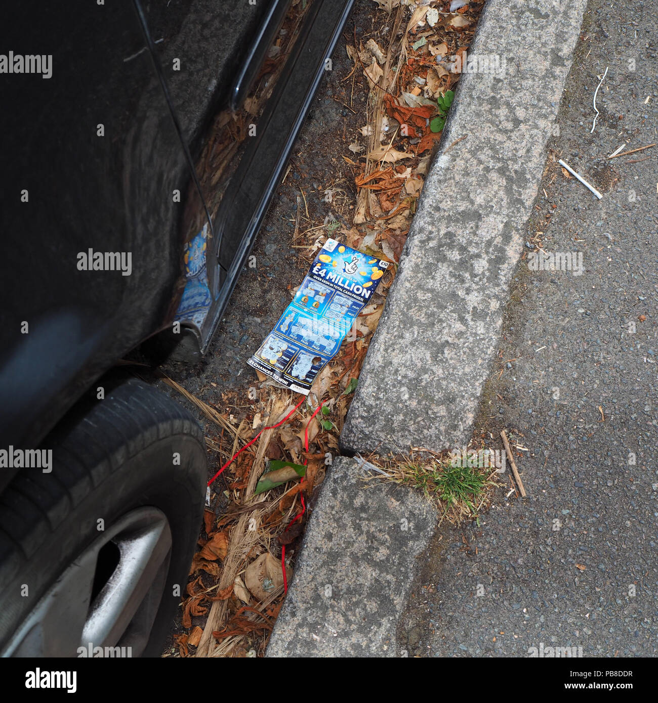 Sneaky dumping of rubbish on the street Stock Photo Alamy
