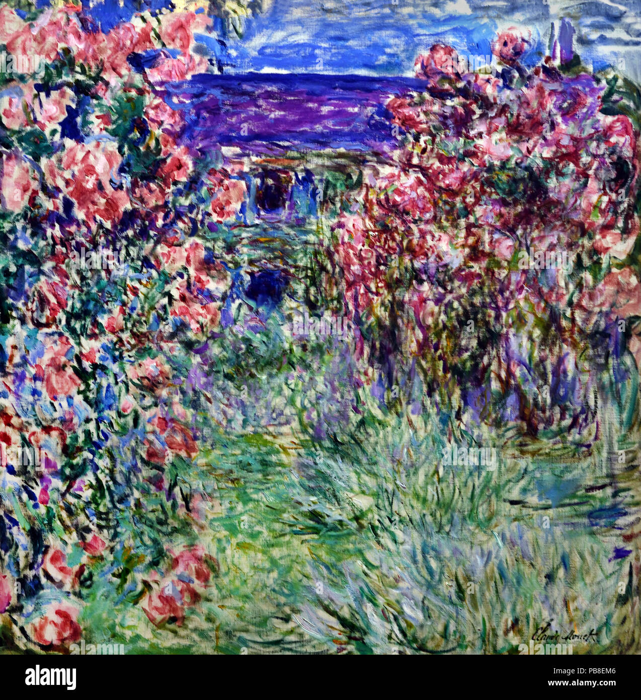 House among the Roses 1925 Claude Monet 1840 – 1926 France French Stock Photo