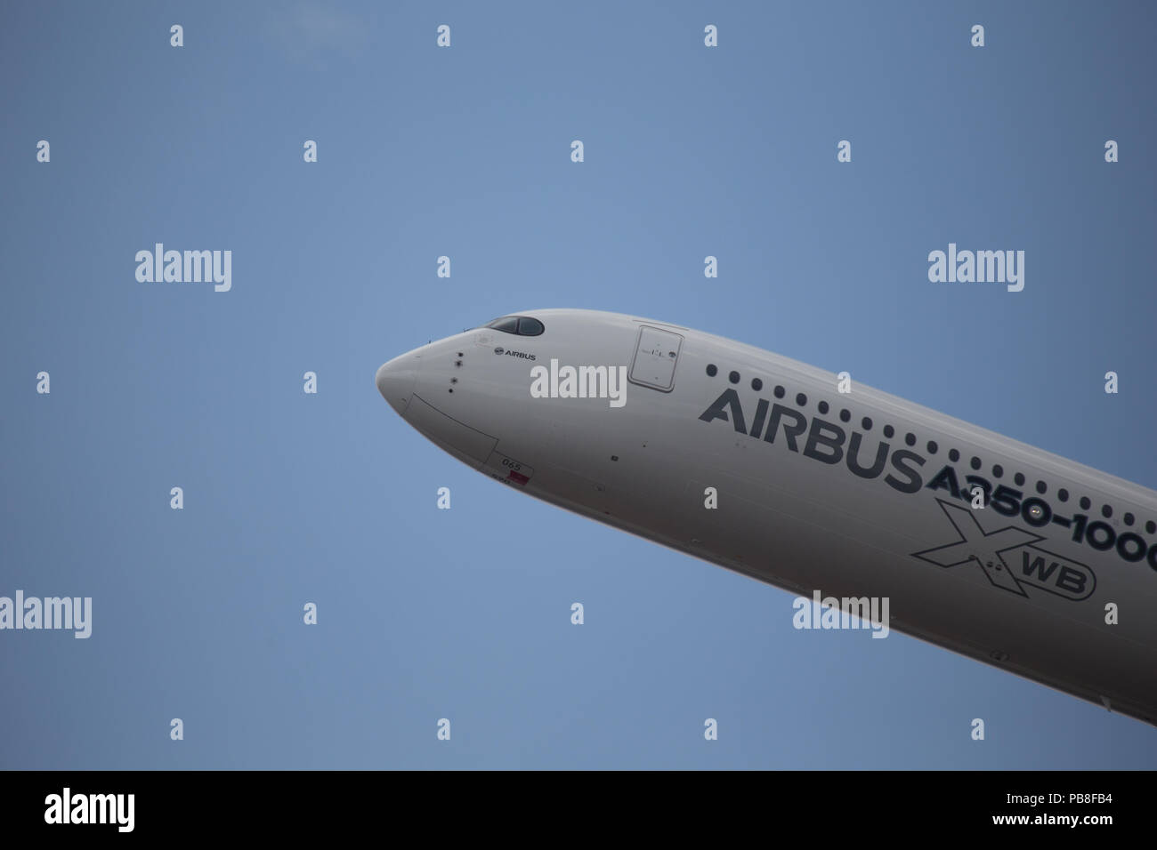 airbus a350-1000 Stock Photo