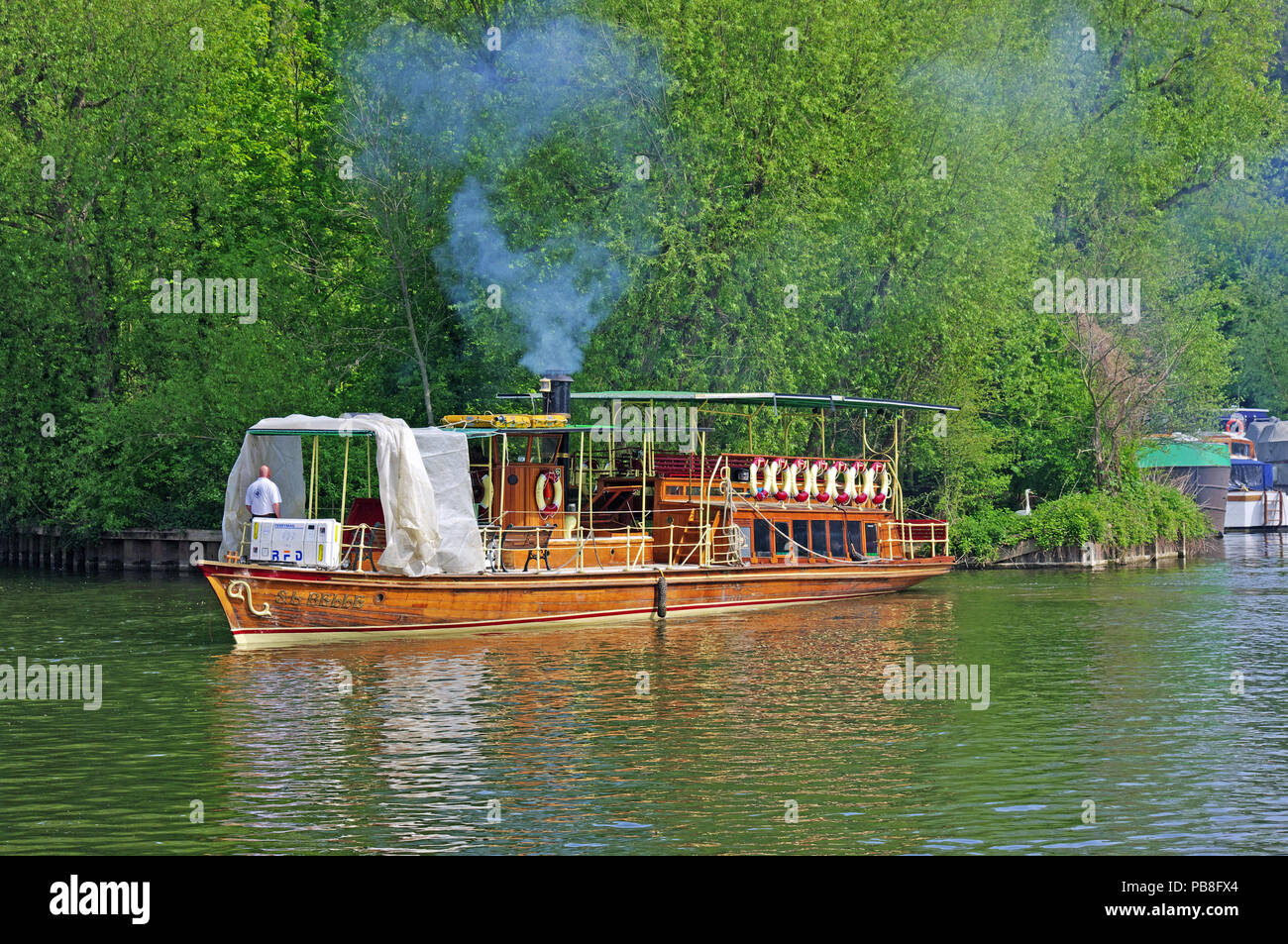 Steam Pleasure Boat, River Thames, Maidenhead, Birkshire Stock Photo ...
