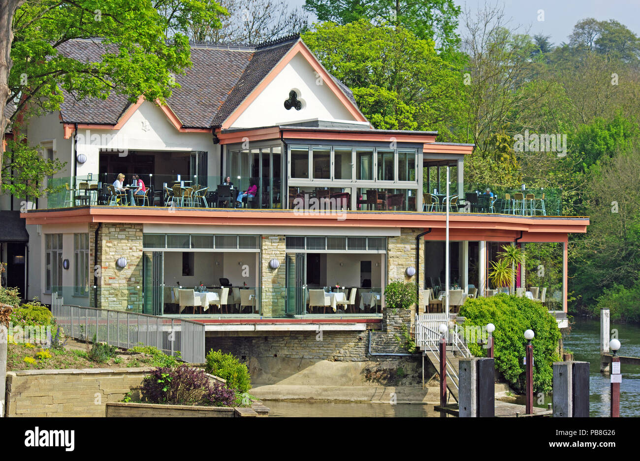 Boulters Lock Restaurant River Thames Maidenhead Birkshire Stock Photo Alamy