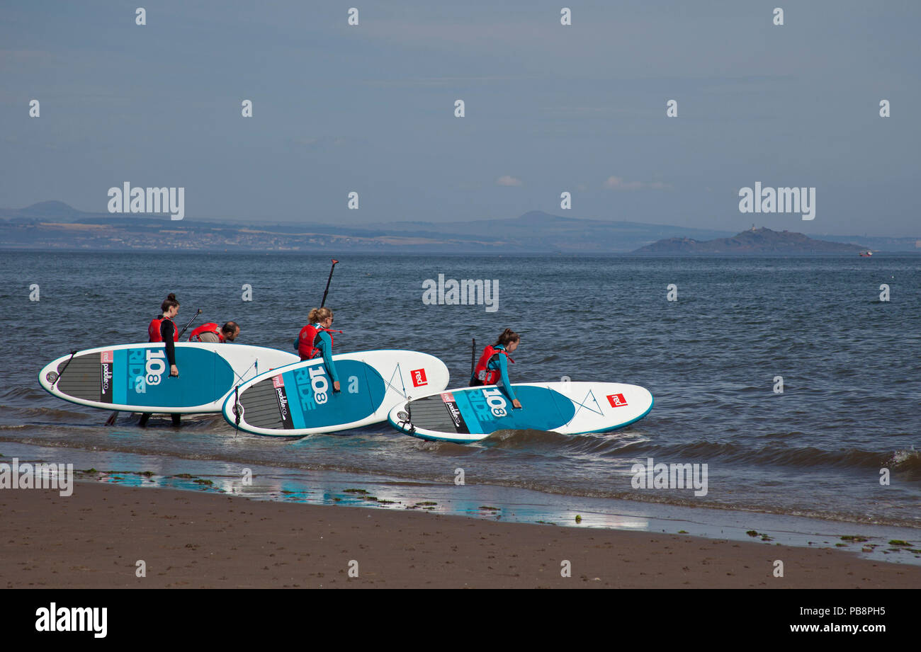 Edinburgh Portobello Beach, Scotland 27th July 2018. UK Weather Crowds