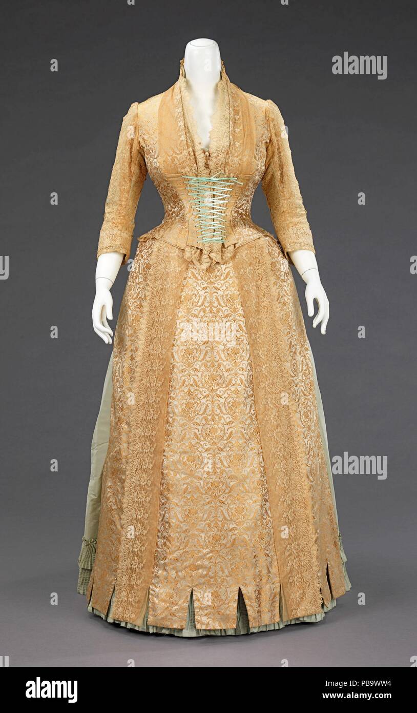 Dinner ensemble. Culture French. Department Store (a, b) Kingsbury