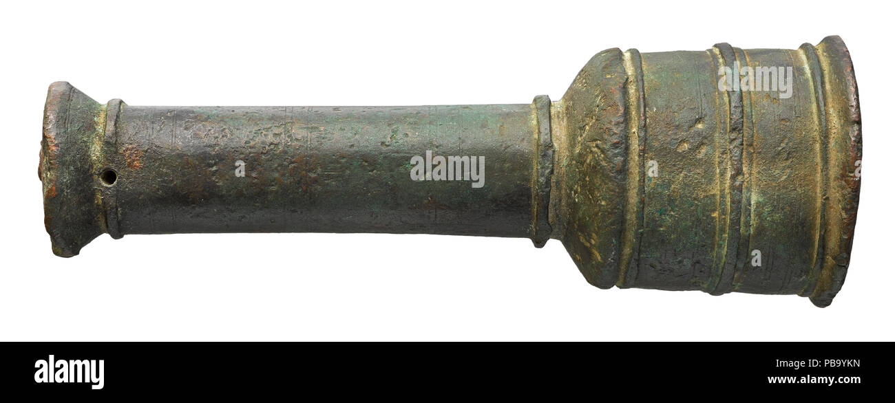 Hand cannon made for the Mamluk Emir Kertbey al-Ahmar Stock Photo