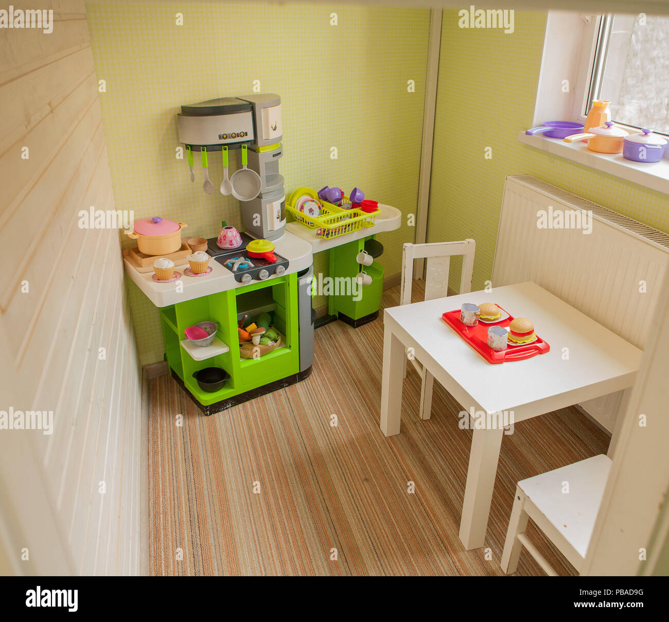 retro childrens kitchen