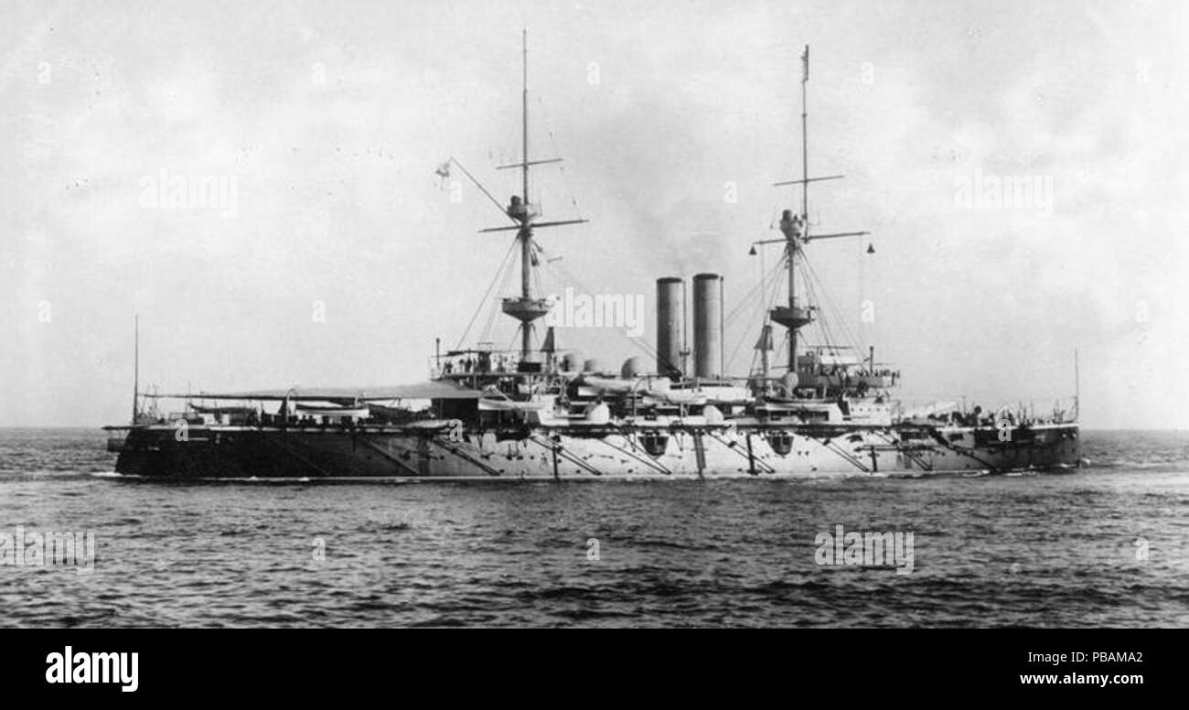 Royal navy warship 1916 hi-res stock photography and images - Alamy
