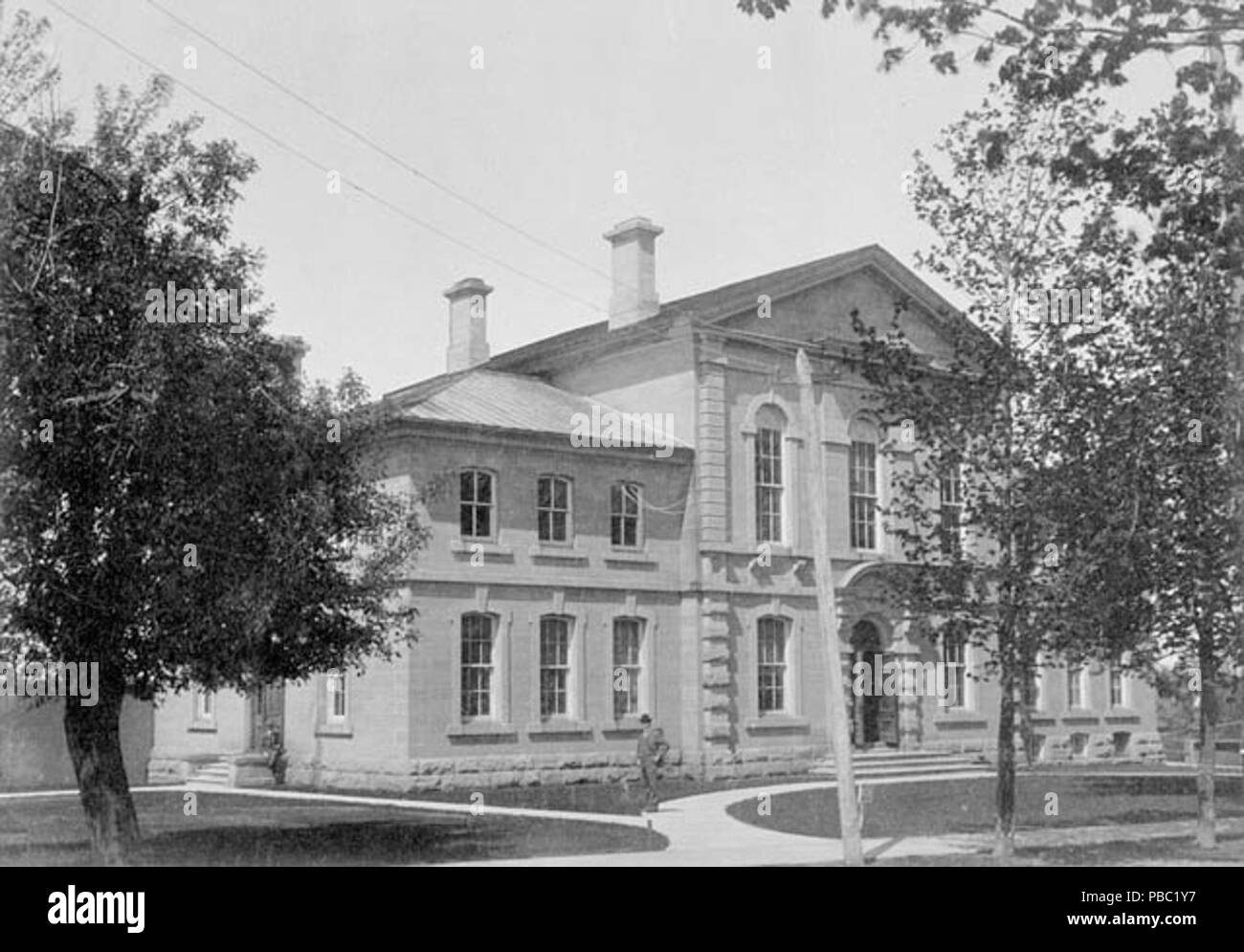 1180 Pembroke courthouse Stock Photo Alamy