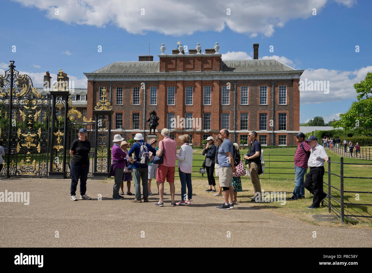 Tourists visiting Kensington Palace in London,England,UK Stock Photo - Alamy