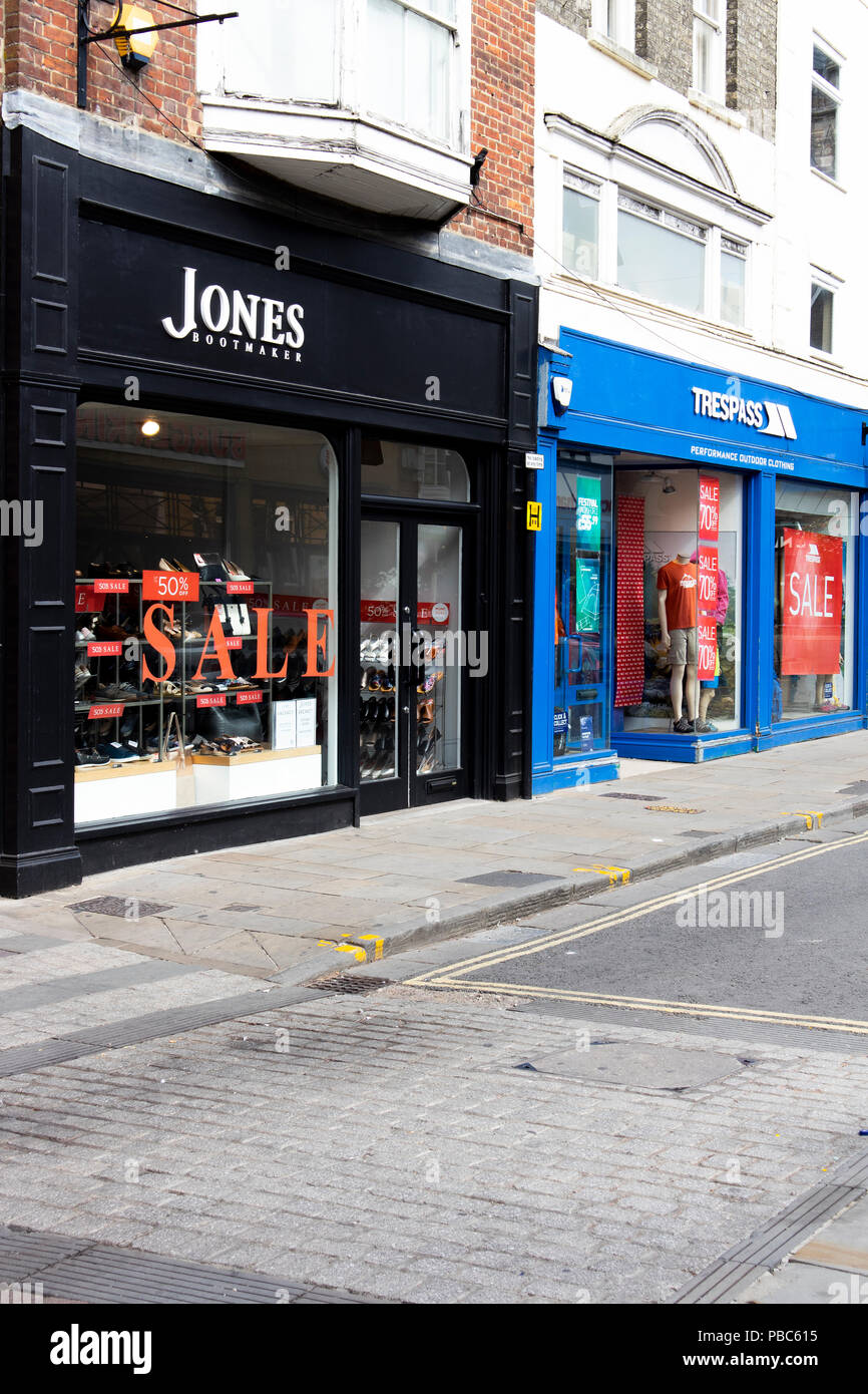 Jones bootmaker store chancery lane