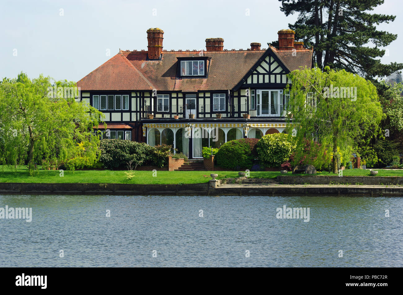 House Taken from the Grange other the other side of the, River Thames