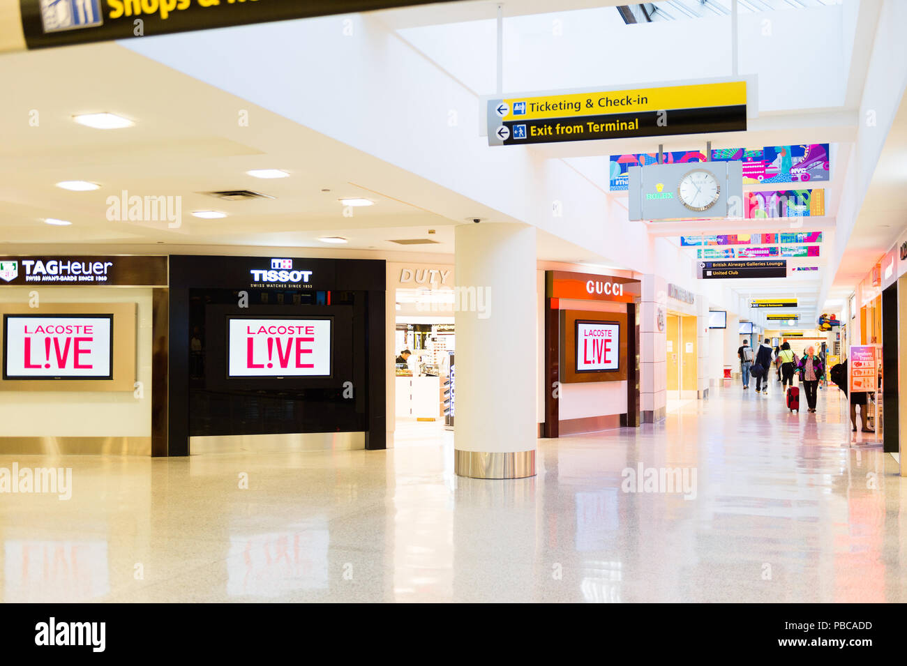 NEW YORK, USA SEP 21, 2015 Waiting area of the John F. Kennedy