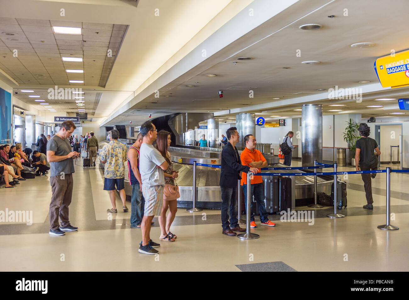 Los Angeles Airport Baggage Stock Photos & Los Angeles Airport Baggage