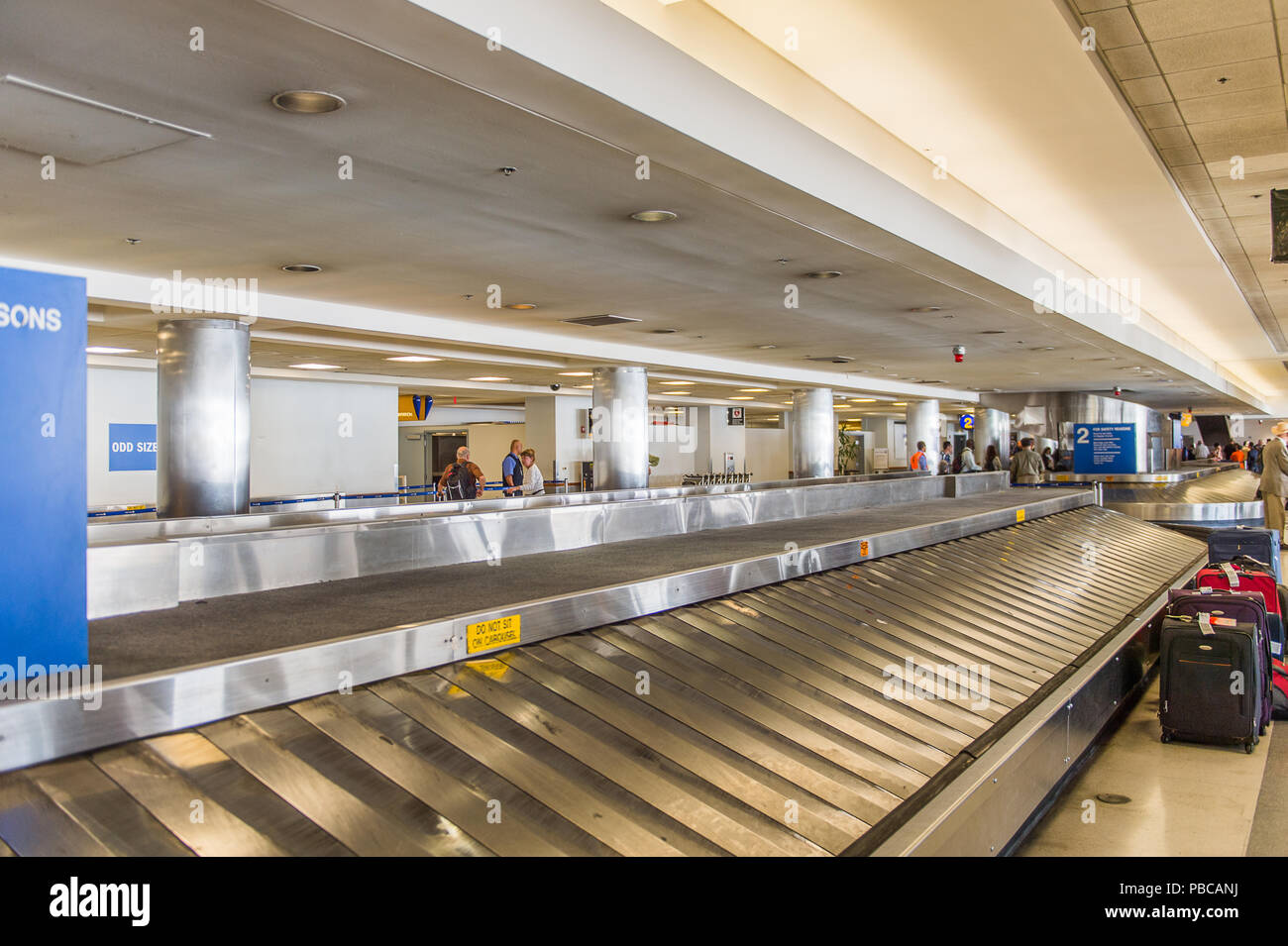 LOS ANGELES, USA SEP 26, 2015 Baggage claim of the Los Angeles