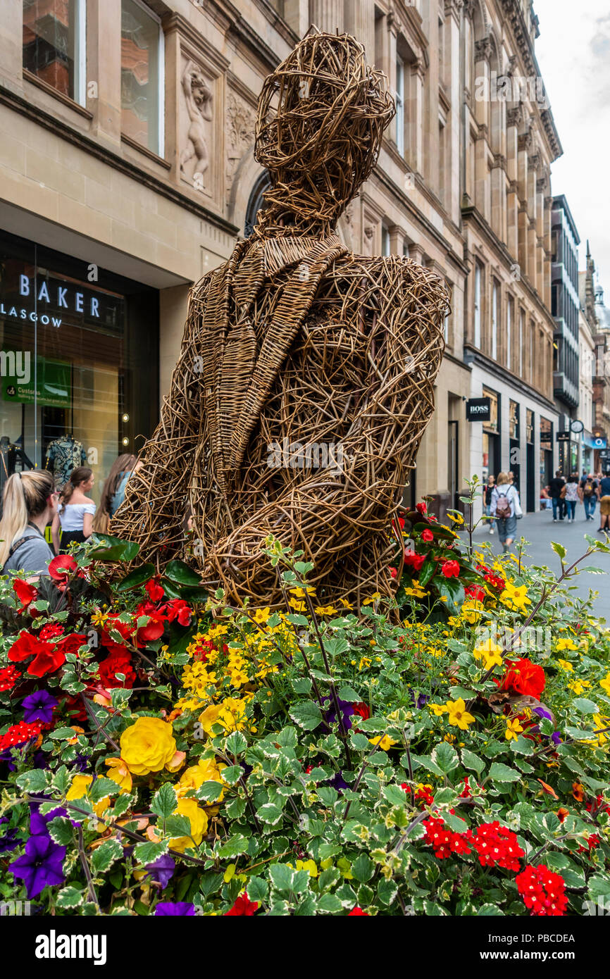 Wicker planter hires stock photography and images Alamy