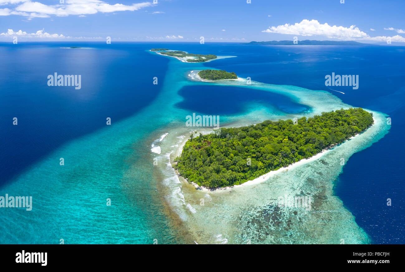 Aerial views of the Hele Islands, Marovo Lagoon Stock Photo