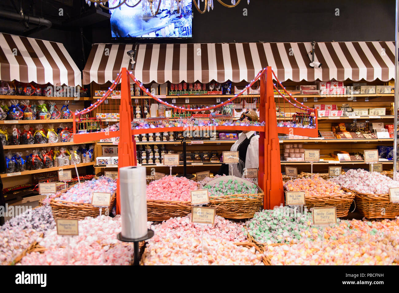 Candy wharf hires stock photography and images Alamy