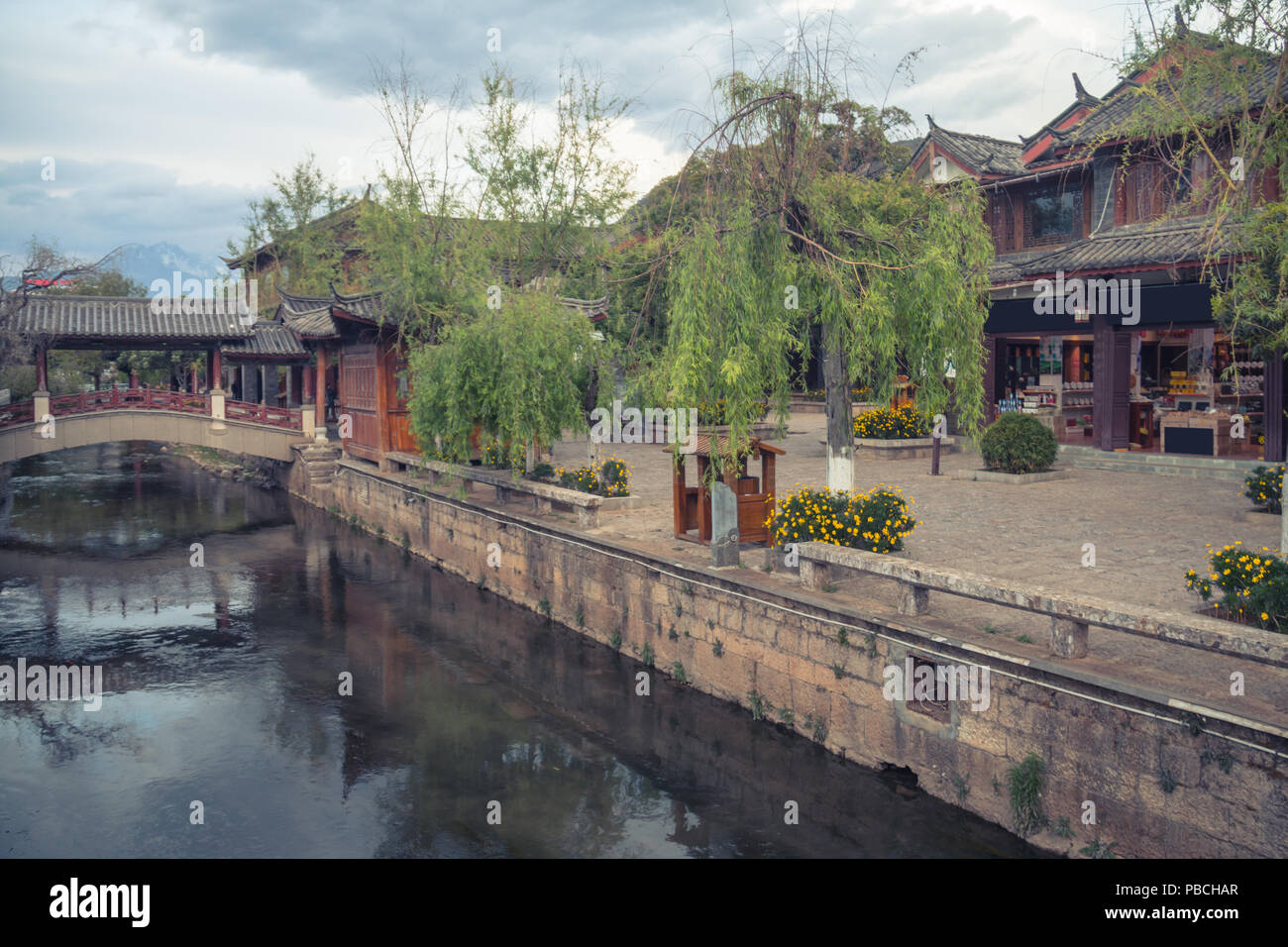 The streets of the ancient city of Lijiang, Yunnan, China Stock Photo