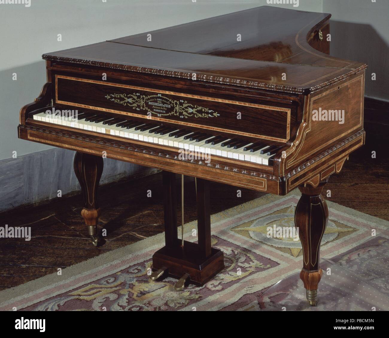 PIANO BOISSELOT - SIGLO XIX. Location: MUSEO ROMANTICO-OBJETO, MADRID,  SPAIN Stock Photo - Alamy