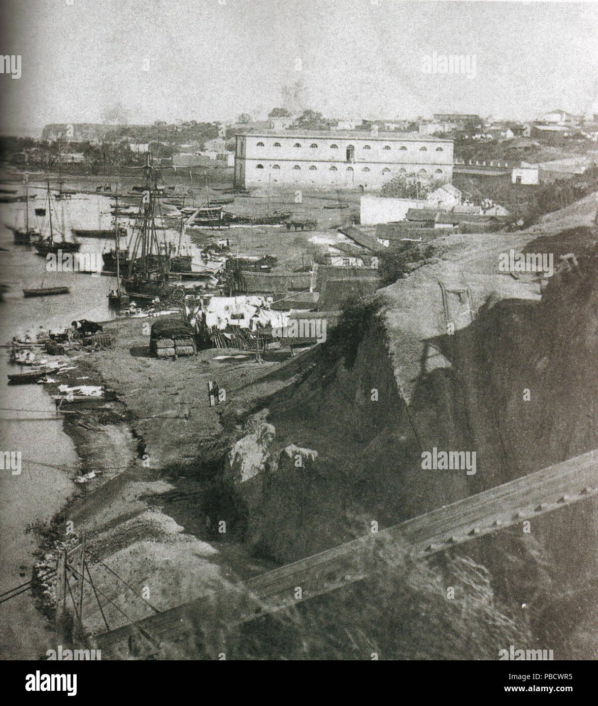 . El puerto de Rosario, a mediados del siglo XIX . circa 1868 1236 Puerto Rosario 1868 Stock Photo