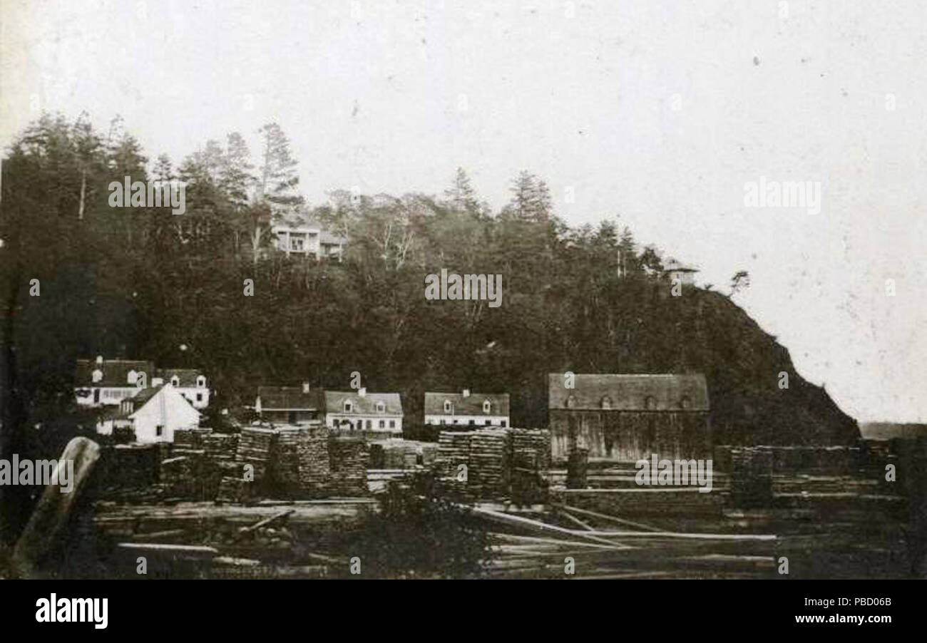 . English: Photograph, Redclyffe Cottage, residence of Joseph Bell Forsyth, near Cap Rouge, QC, about 1910, Silver salts on paper mounted on card - Gelatin silver process - 9.2 x 12.4 cm Français : Photographie, Cottage Redclyffe, résidence de Joseph Bell Forsyth, près de Cap-Rouge, QC, vers 1910, Gélatine argentique, 9.2 x 12.4 cm . circa 1910 1255 Residence de Joseph Bell Forsyth Cap-Rouge 1910 Stock Photo