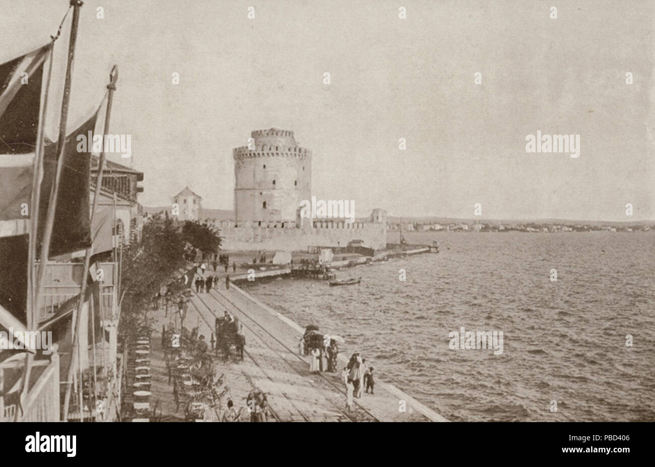 1284 Salonique-Les quais et la Tour blanche - Van Den Brule Alfred - 1907 Stock Photo
