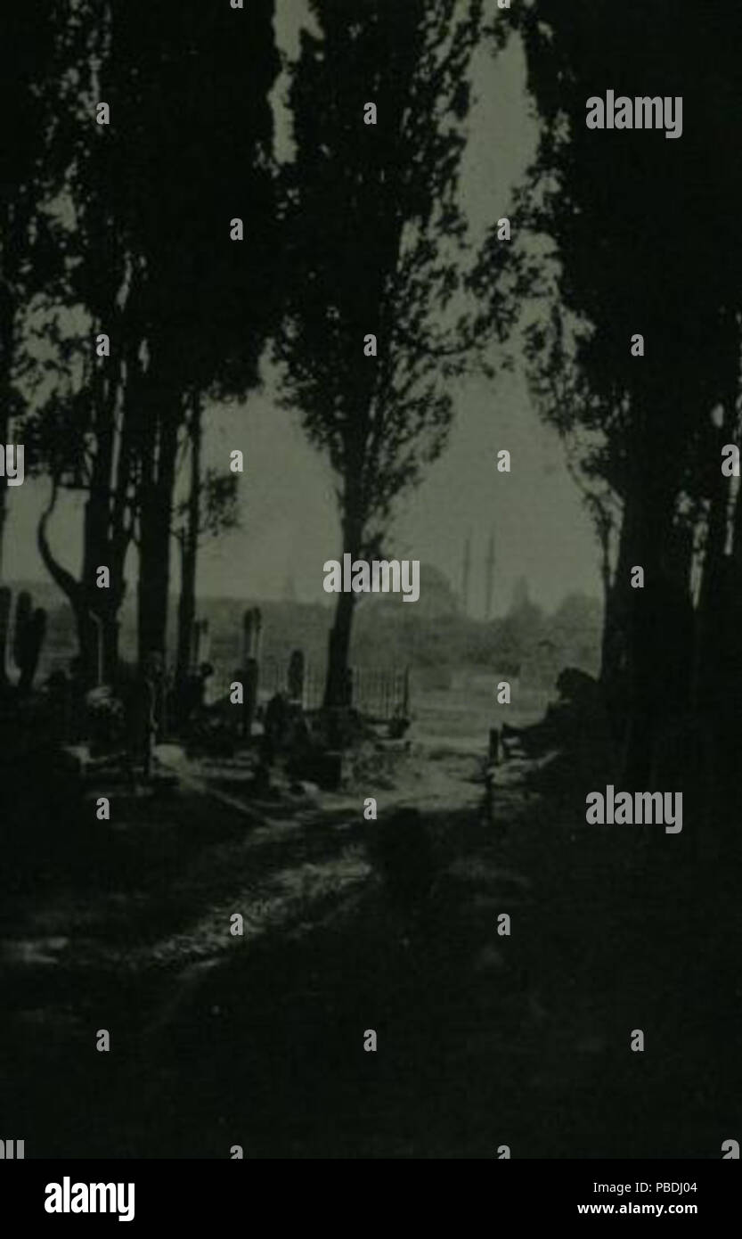 1301 Scutari cemetery Stock Photo Alamy