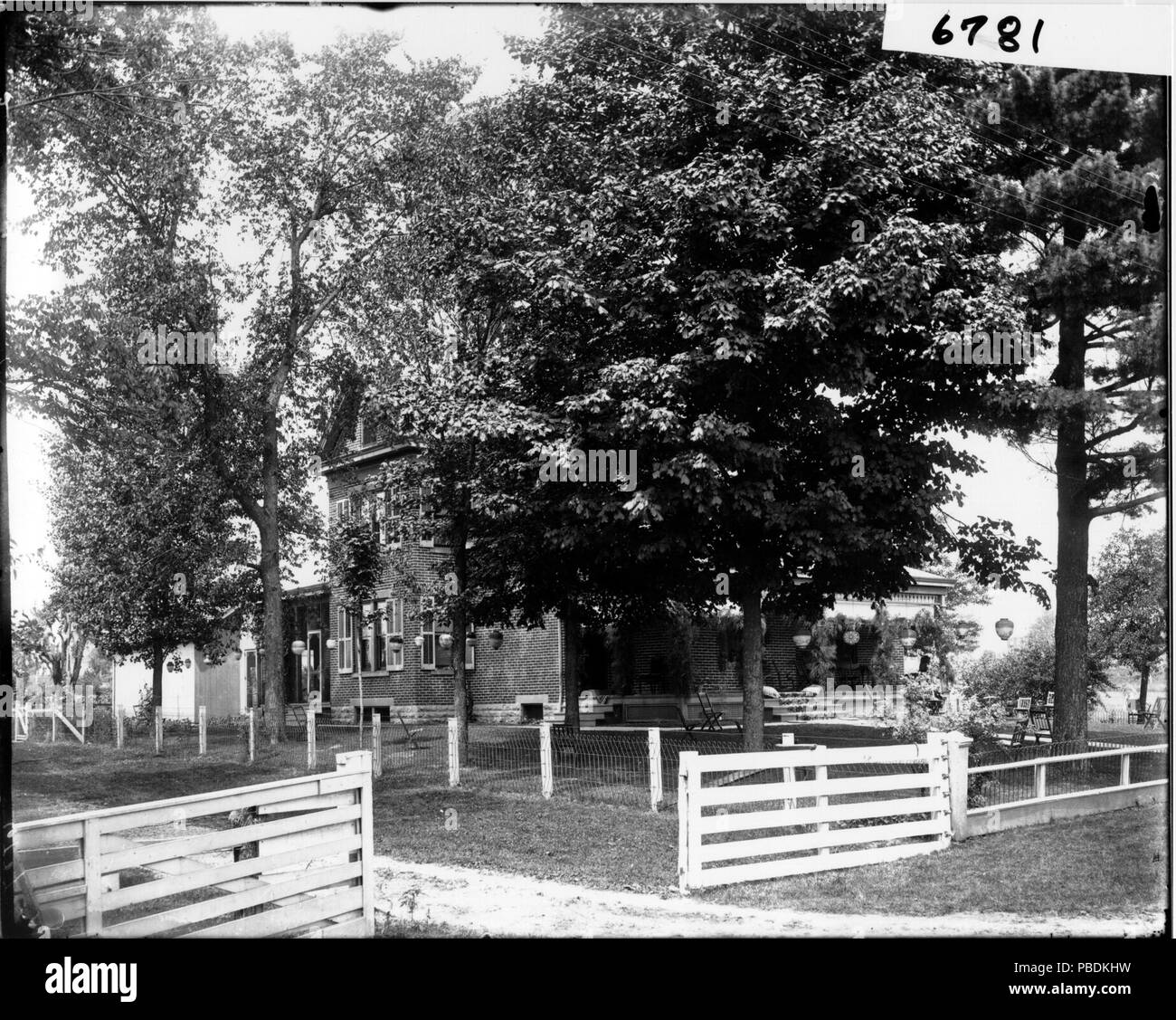 Welsh house Black and White Stock Photos & Images - Alamy