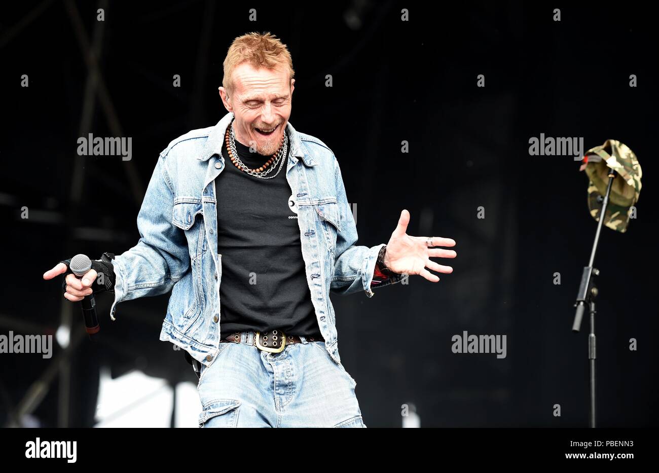 Stereo MCs at Camp Bestival. Stereo MCs Credit: Finnbarr Webster/Alamy Live News Stock Photo