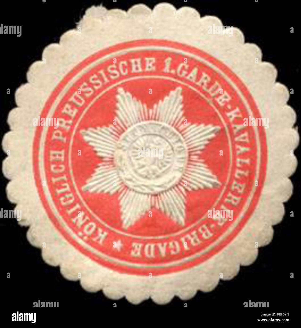 Alte Briefverschlussmarke aus Papier, welche seit ca. 1850 von Behoerden, Anwaelten, Notaren und Firmen zum verschliessen der Post verwendet wurde. 1450 Siegelmarke Königlich Preussische 1. Garde - Kavallerie - Brigade W0210772 Stock Photo