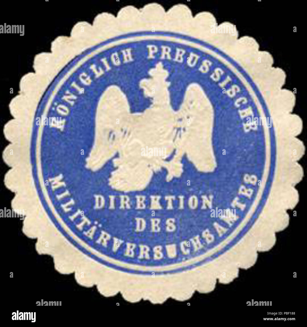 Alte Briefverschlussmarke aus Papier, welche seit ca. 1850 von Behoerden, Anwaelten, Notaren und Firmen zum verschliessen der Post verwendet wurde. 1451 Siegelmarke Königlich Preussische Direktion des Militärversuchsamtes W0216280 Stock Photo