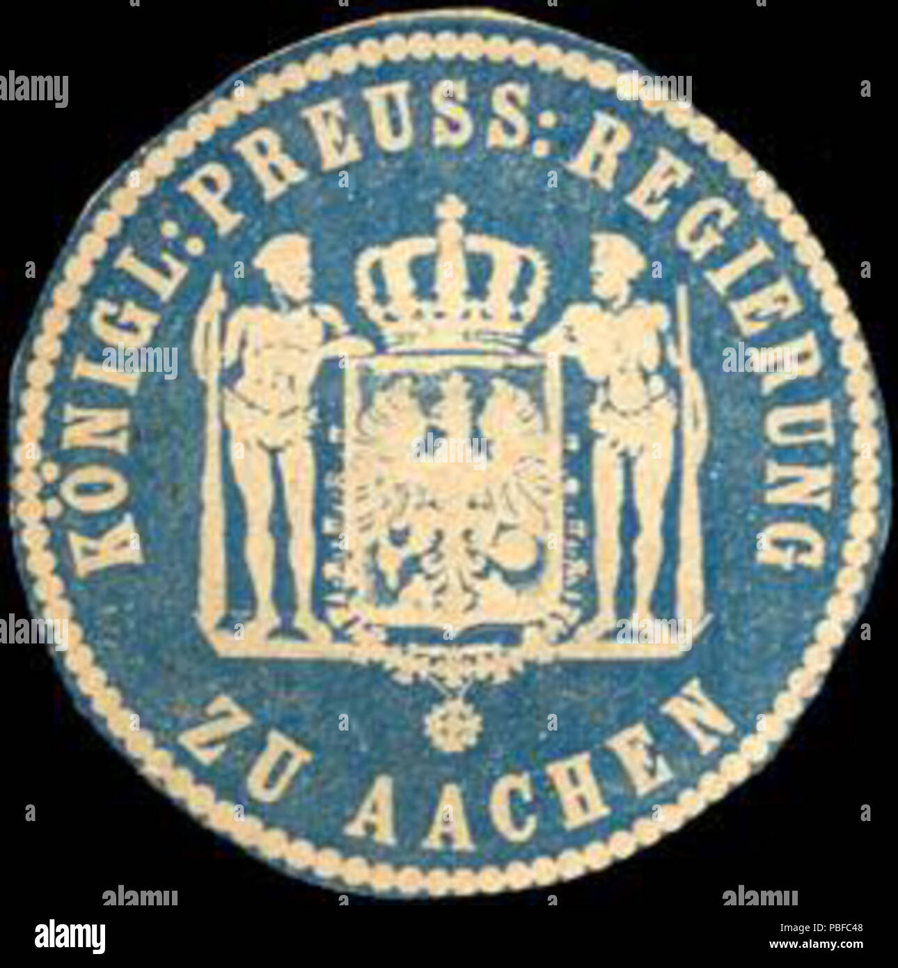 Alte Briefverschlussmarke aus Papier, welche seit ca. 1850 von Behoerden, Anwaelten, Notaren und Firmen zum verschliessen der Post verwendet wurde. 1455 Siegelmarke Königlich Preussische Regierung zu Aachen W0214211 Stock Photo