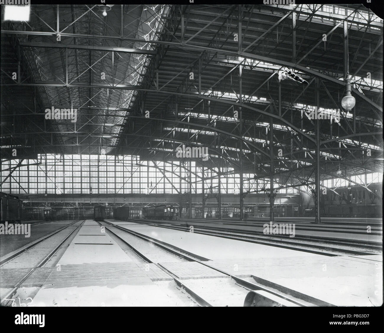 1553 South Station inside trainshed, circa 1898 Stock Photo