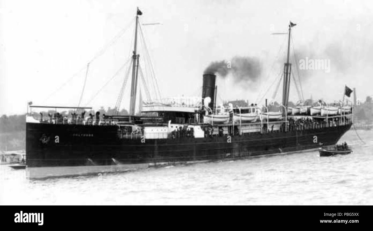 Steamship disaster hi-res stock photography and images - Alamy