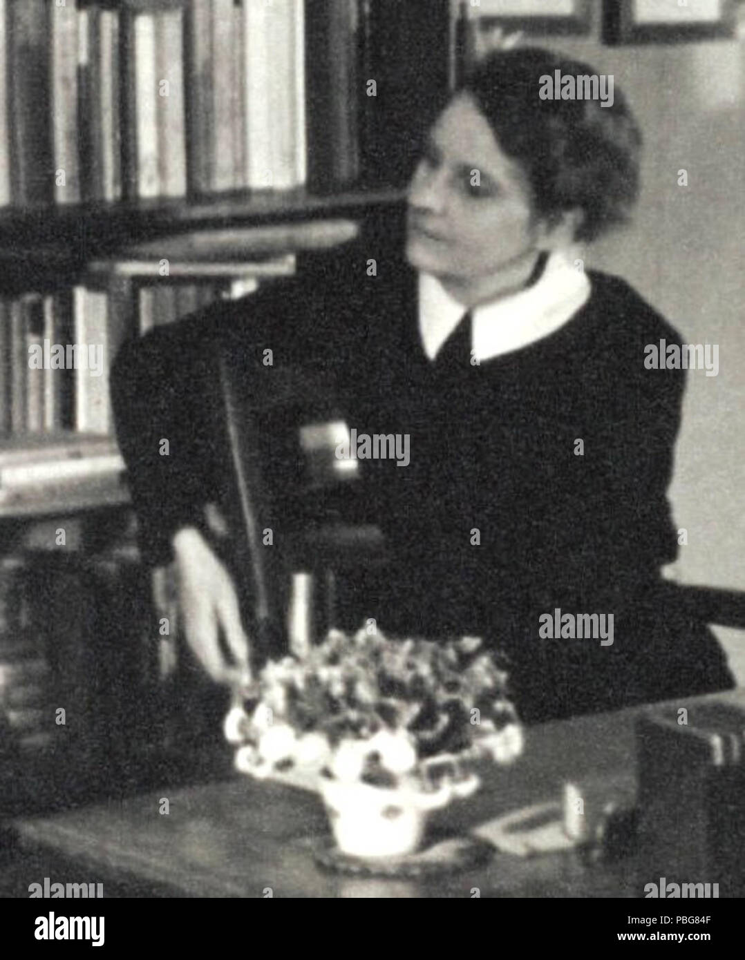 Sylvia beach hi-res stock photography and images - Alamy