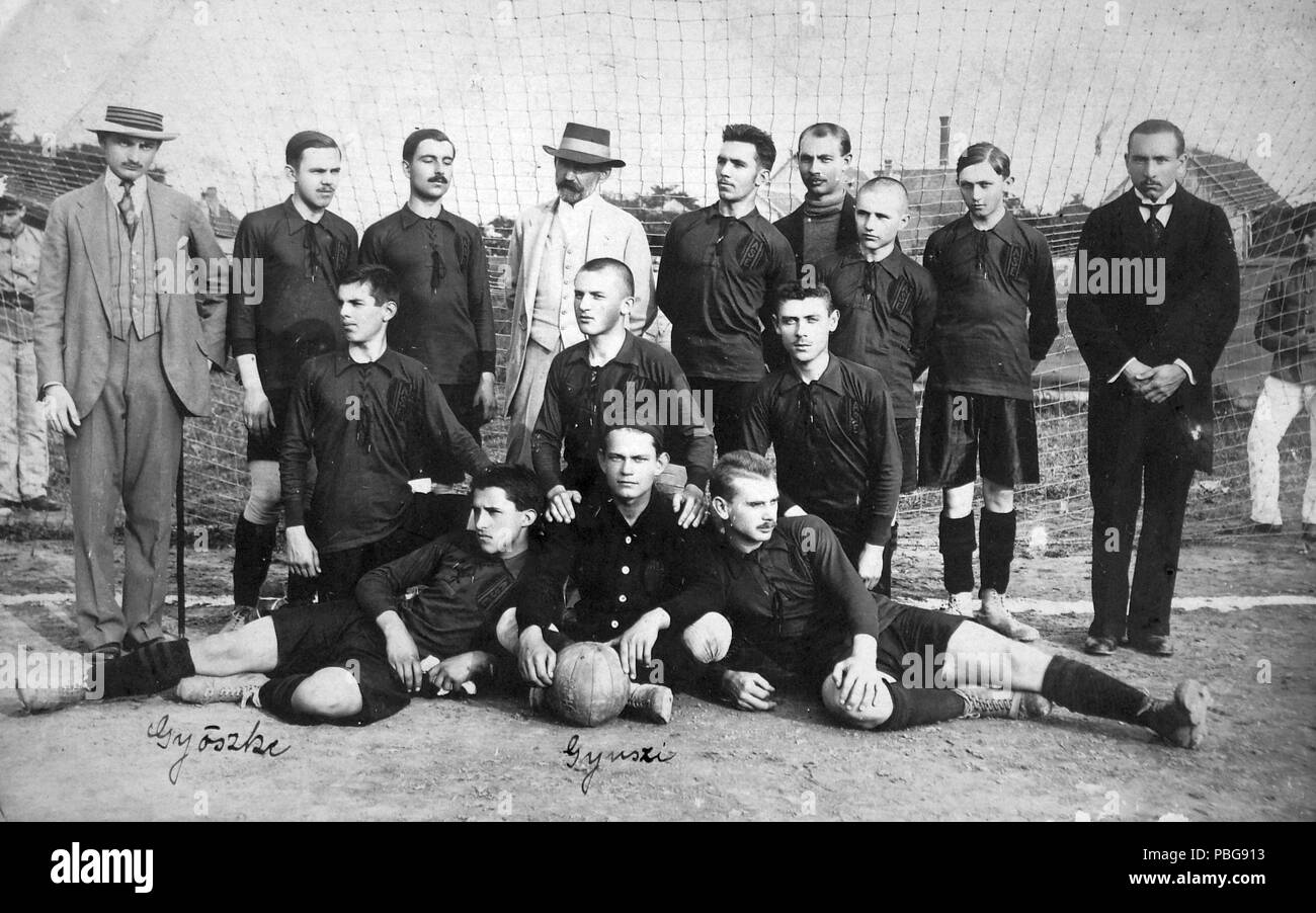 1596 Tableau, football, soccer team Fortepan 15781 Stock Photo - Alamy