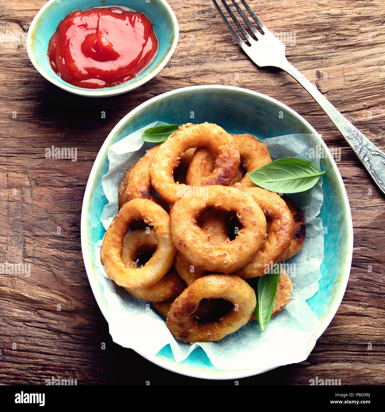 Breaded onion rings top view hi-res stock photography and images - Alamy