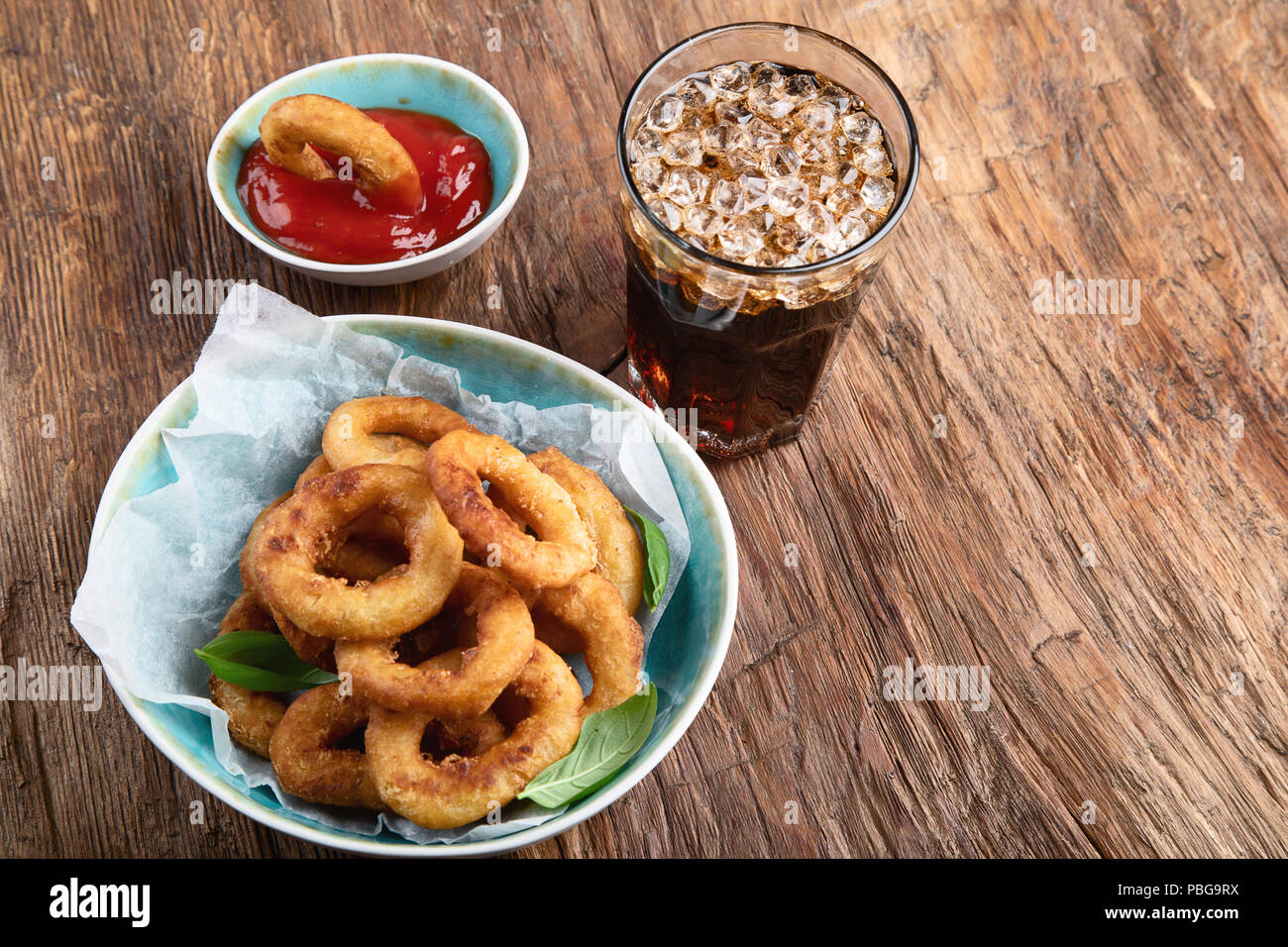 Breaded onion rings top view hi-res stock photography and images - Alamy