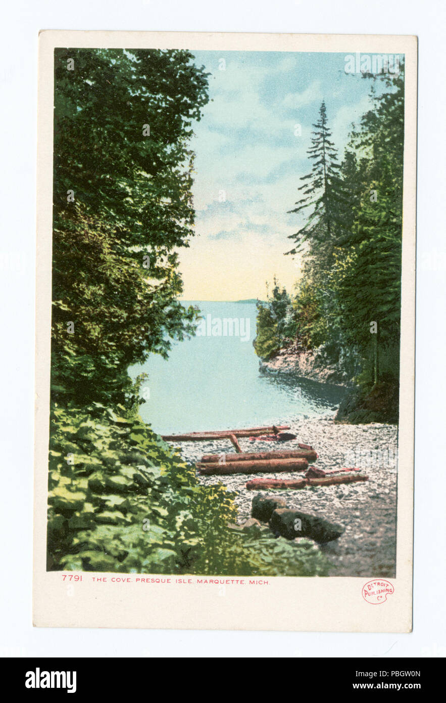 1625 The Cove, Presque Isle, Marquette, Mich (NYPL b12647398-66711) Stock Photo