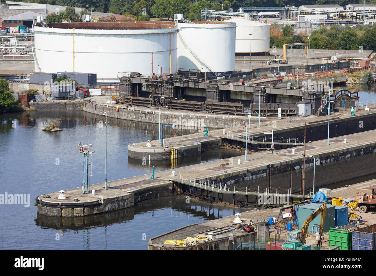 Manchester Fuel Terminal, storage, tanks, Valero Energy Ltd, Trafford Wharf on the bank of the Ship Canal. Stock Photo