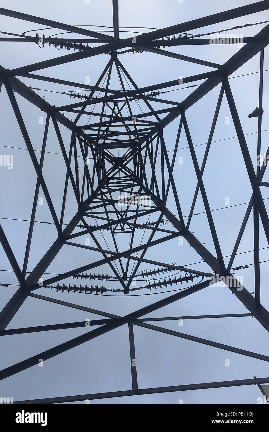 Three phase overhead power lines hires stock photography and images Alamy