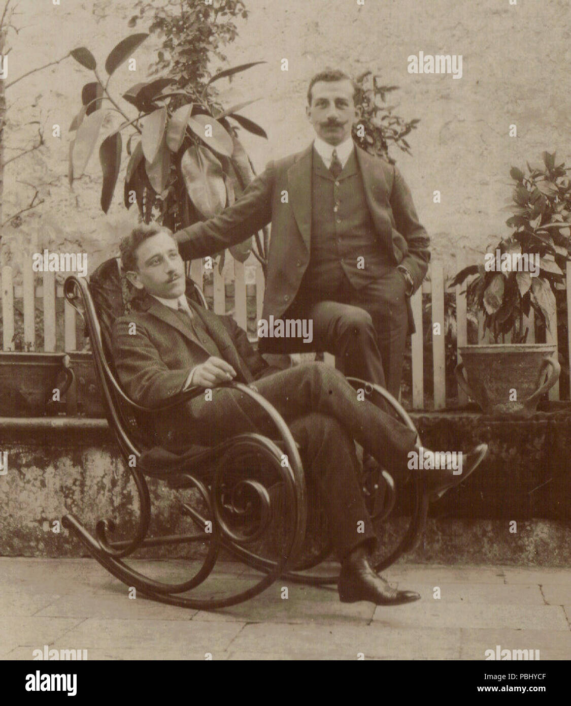 Old vintage photo two hi-res stock photography and images - Alamy