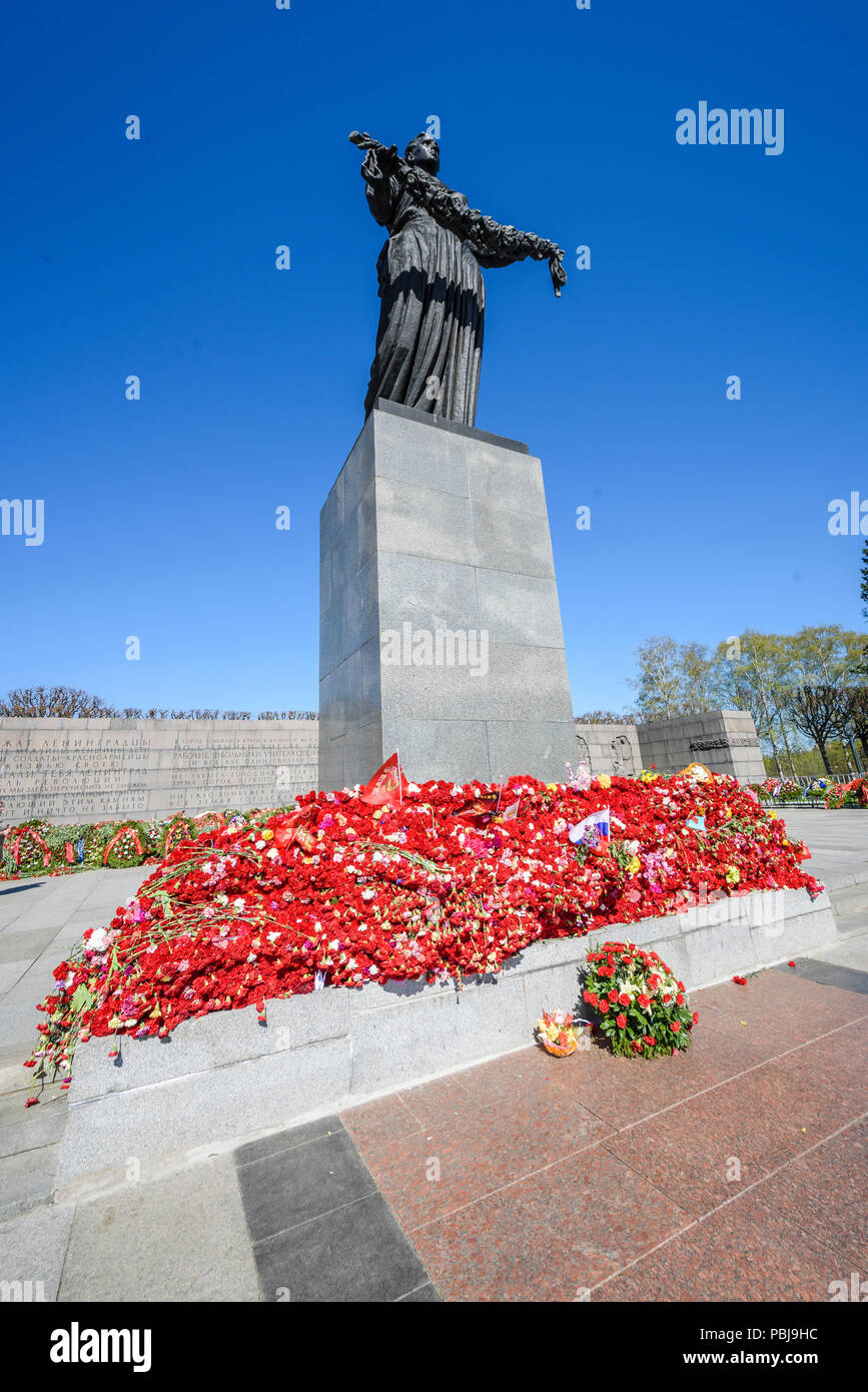 Where to look for the missing in WWII 1941-1945 Search for missing persons in the Great Patriotic War by name Where to look for the missing in WWII 1941-1945 Search for missing persons in the Great Patriotic War by name
