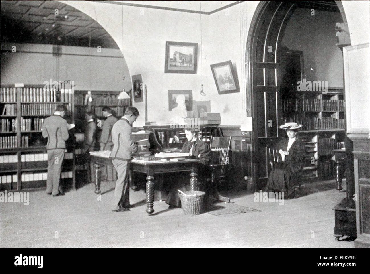 919 Library (Clemson College Annual 1906) Stock Photo