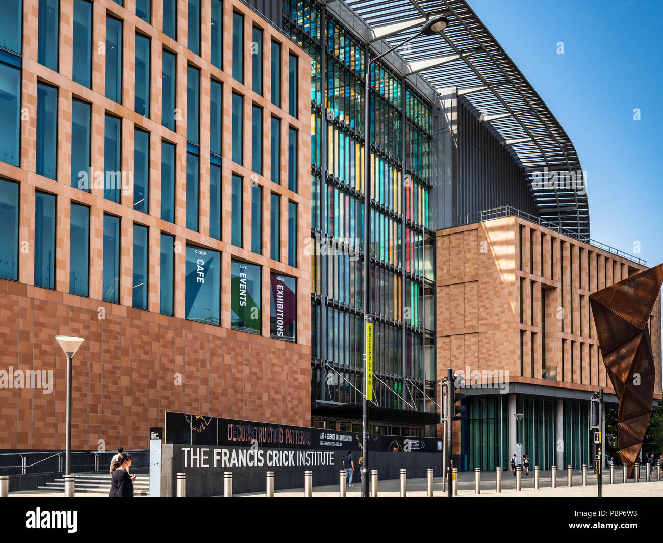 The Crick - Francis Crick Institute London  - a new biomedical research institute opened in August 2016.  Architects: HOK and PLP Stock Photo